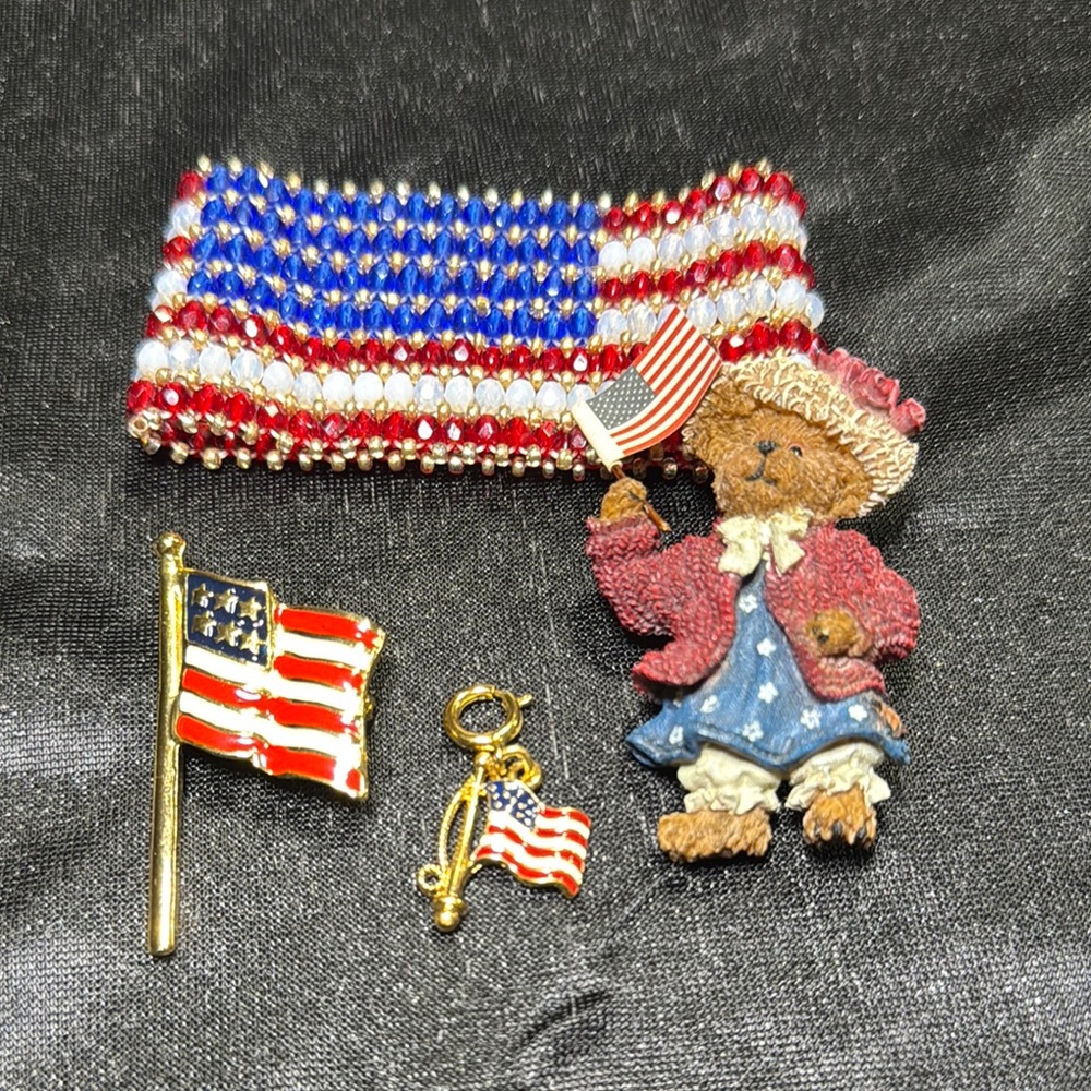 Patriotic Bear Brooch Set with Flag Charms